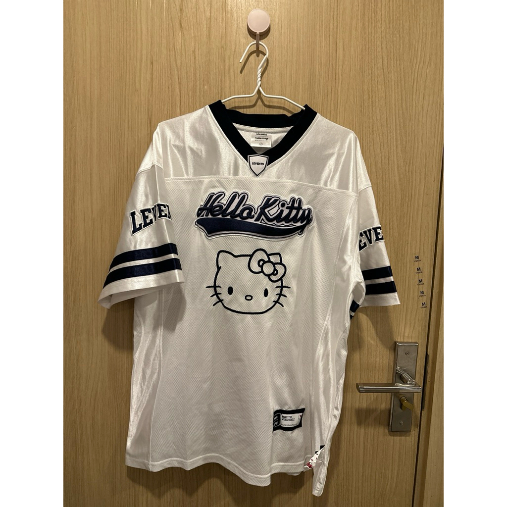 Levents x Hello Kitty (เสื้อ Jersey) [พร้อมส่งทันที]