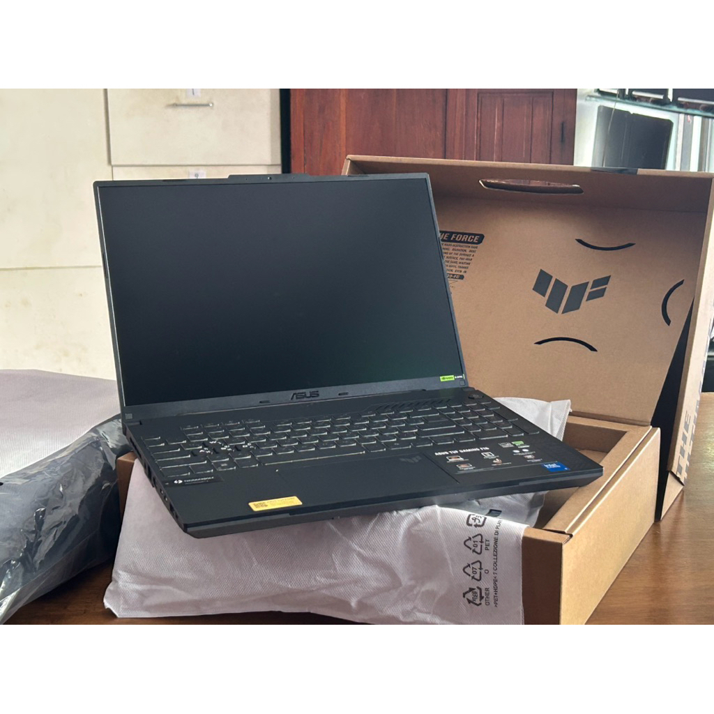Asus TUF Gaming F16 FX607VU-RV058W Ram16GB RTX4050 sRGB100% เครื่องใหม่แกะกล่อง