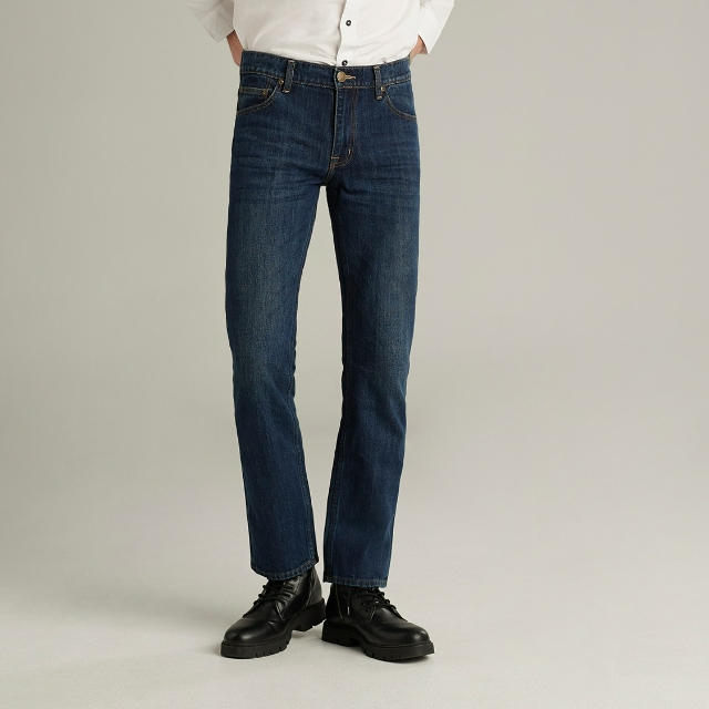 Mc JEANS กางเกงยีนส์ กางเกงยีนส์ผู้ชาย ทรงขาตรง Straight Jeans สียีนส์ MBI2144