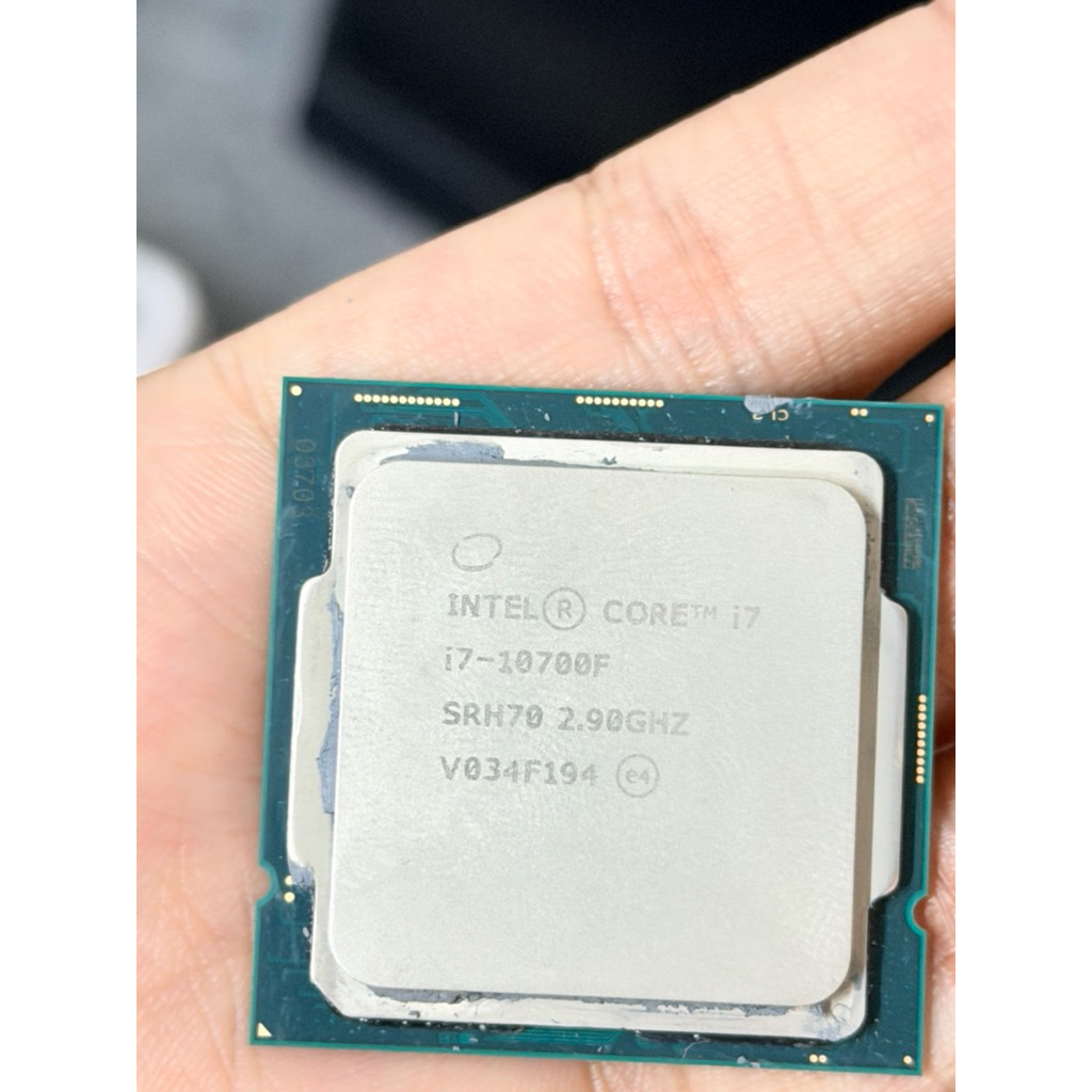I7 10700F NO-BOX มือสองสภาพดี