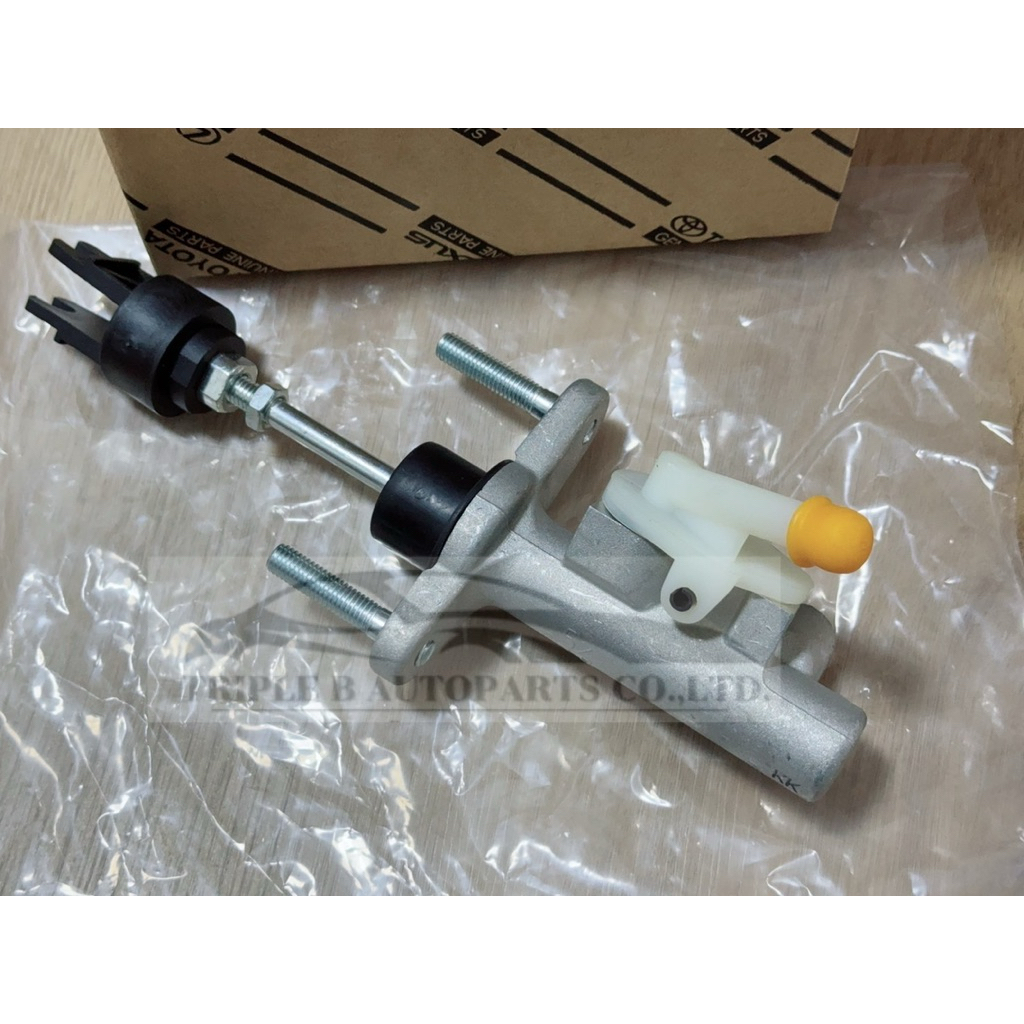 ปั๊มคลัทช์บน TOYOTA Hilux VIGO วีโก้ 5/8 สินค้าตรงปก รหัส 31420-0K030