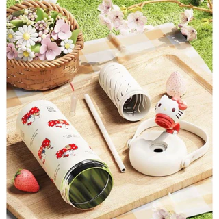แก้วน้ำเก็บความเย็นลายการ์ตูน Sanrio พร้อมจุกปิดน้ำน่ารักสุดๆ ขนาด 700 ml สแตนเลส316 มียางรองก้นแก้ว มีหูหิ้วแก้วในตัว