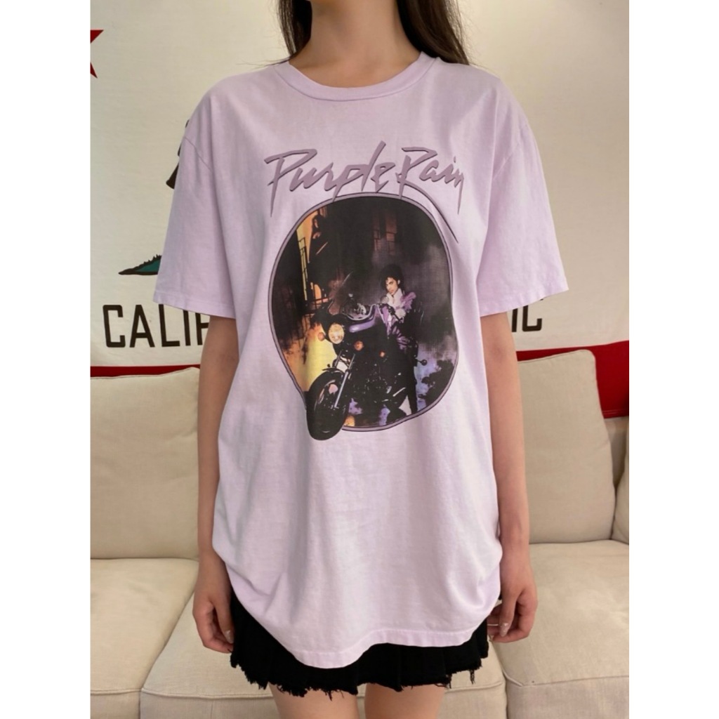 (พร้อมส่ง) Brandy Melville Penelope Purple Rain Top เสื้อโอเวอร์ไซส์ เสื้อแขนสั้น ของแท้จากช็อป