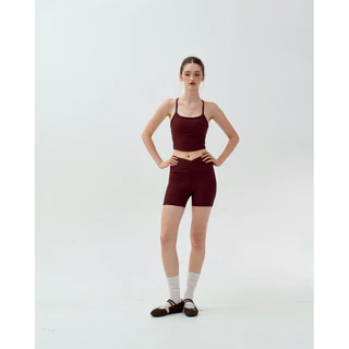 Harmoniq Flow : Crop Top ครอปท็อปมินิมอล ที่ใส่ได้ทั้งออกกำลังกายและวันชิลล์ เนื้อผ้าร่องนุ่มเก็บทรงสวย มีฟองน้ำในตัว