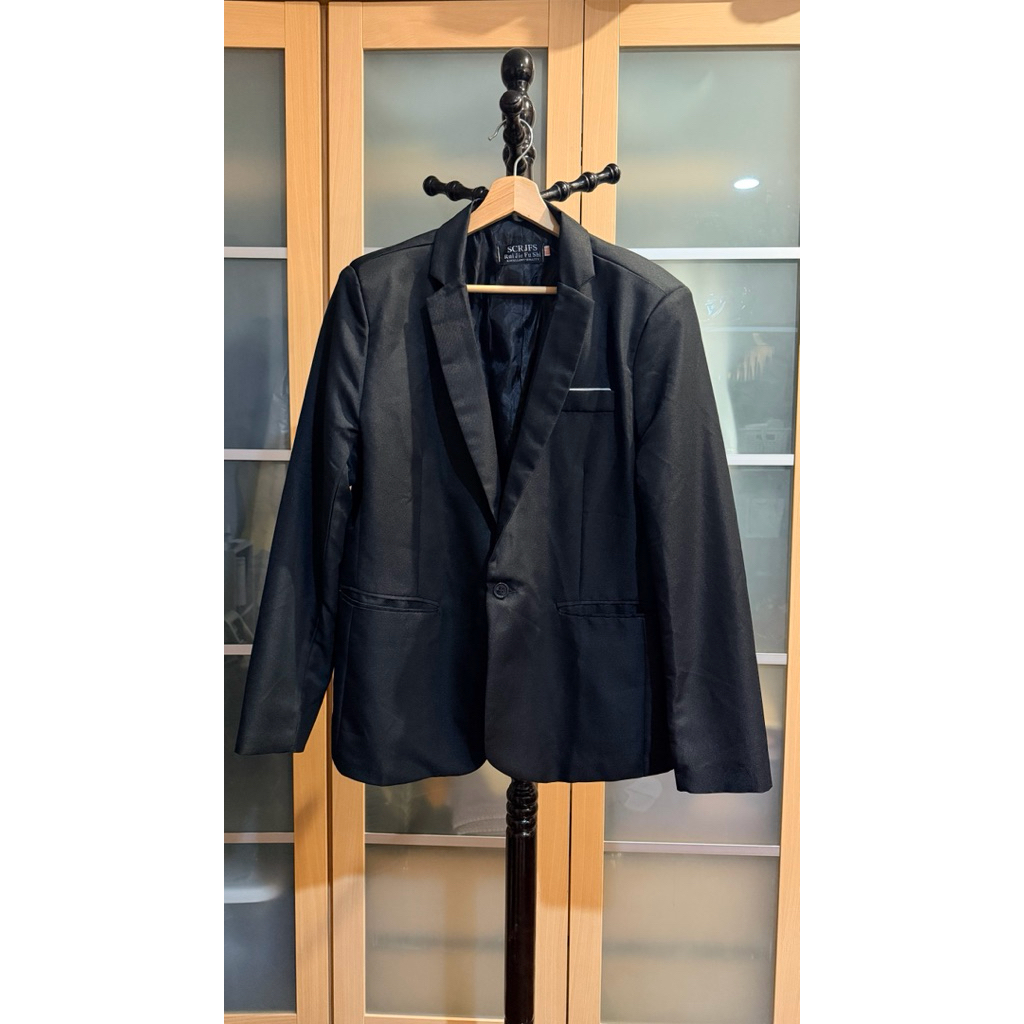 Blazer สีดำ ใส่ได้ทั้งชาย/หญิง