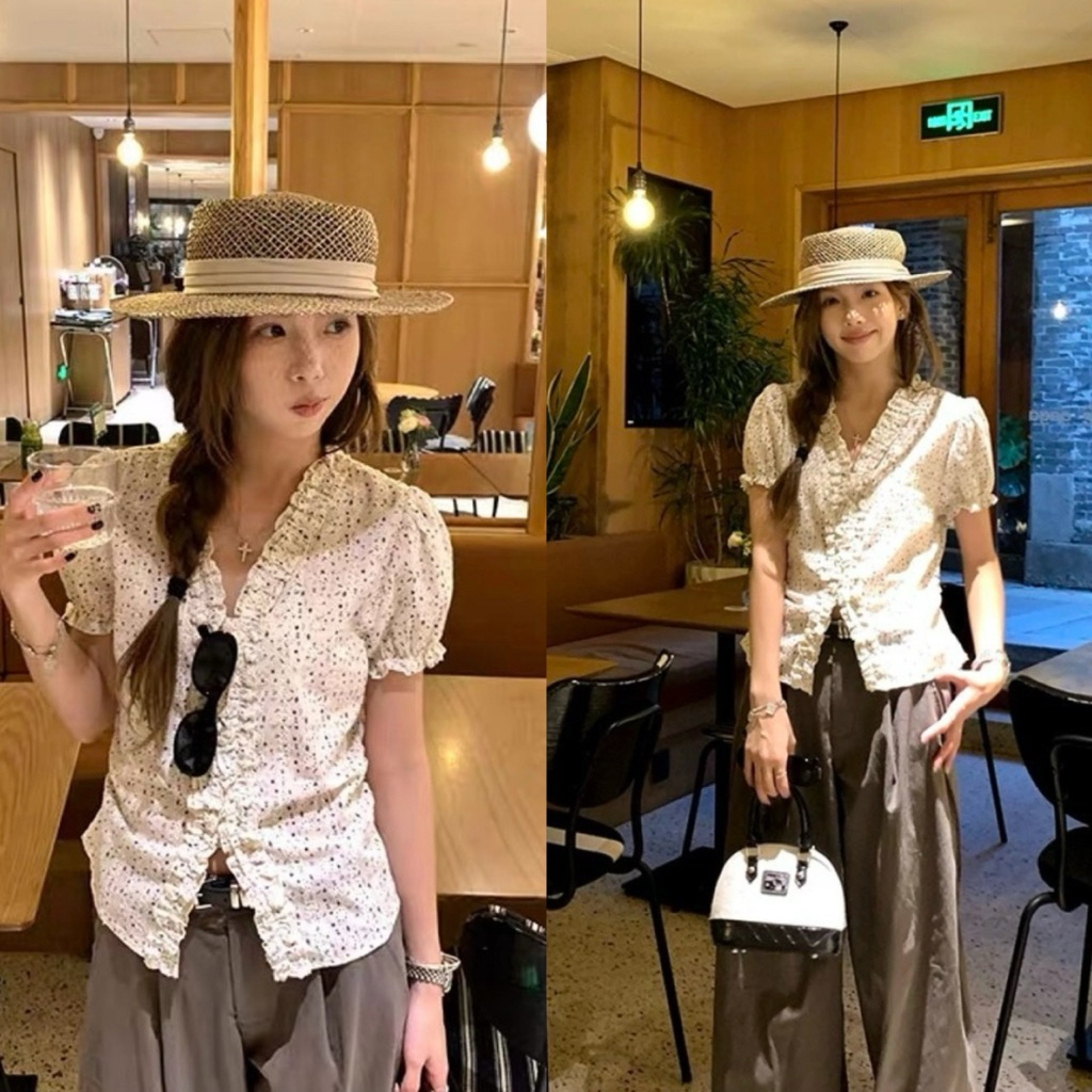 9126# เสื้อแขนสั้นคอวี กระดุมหน้า เนื้อผ้าดี งานสวย  TAG:WG.WE 🇰🇷