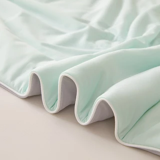 ❄️พร้อมส่ง❄️ผ้าห่มเย็น ผ้าห่มนวม 5ฟุต 6ฟุต อ่อนนุ่มเย็น เนียน นอนหลับง่าย blanket