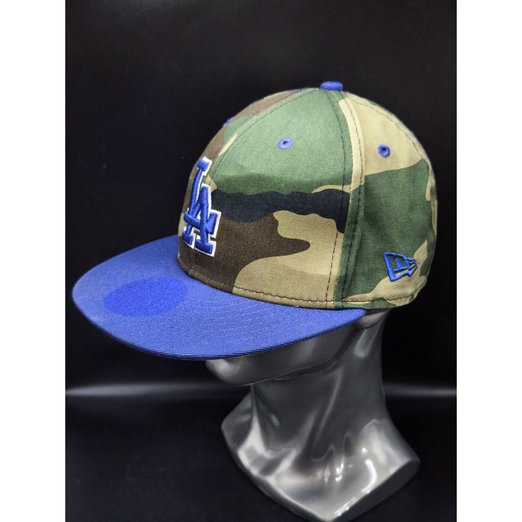 ​🧢 [มือสอง] หมวก New Era 59FIFTY Los Angeles Dodgers - Camo/Blue Edition