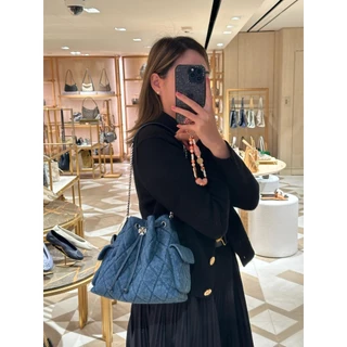 👜ของแท้💯🔥Tory Burch Charlie Bucket bag Shoulder bag กระเป๋าสะพายไหล่ดีไซน์รูดเชือก การเย็บตารางเพชร