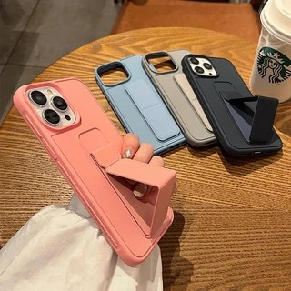 CrashStar ที่วางสายรัดข้อมือแบบพับได้ เคสโทรศัพท์ซิลิโคนกันกระแทก iPhone 17 16 15 14 13 12 11 Pro Max Plus XR