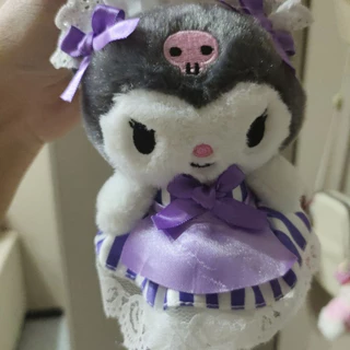 พวงกุญแจตุ๊กตา SANRIO คุโรมิ/เมโลดี้/ปาชา จี้ตุ๊กตาแมว Hello Kitty น่ารัก ชิวาวาน่าเกลียด ห้อยกระเป๋านักเรียนได้