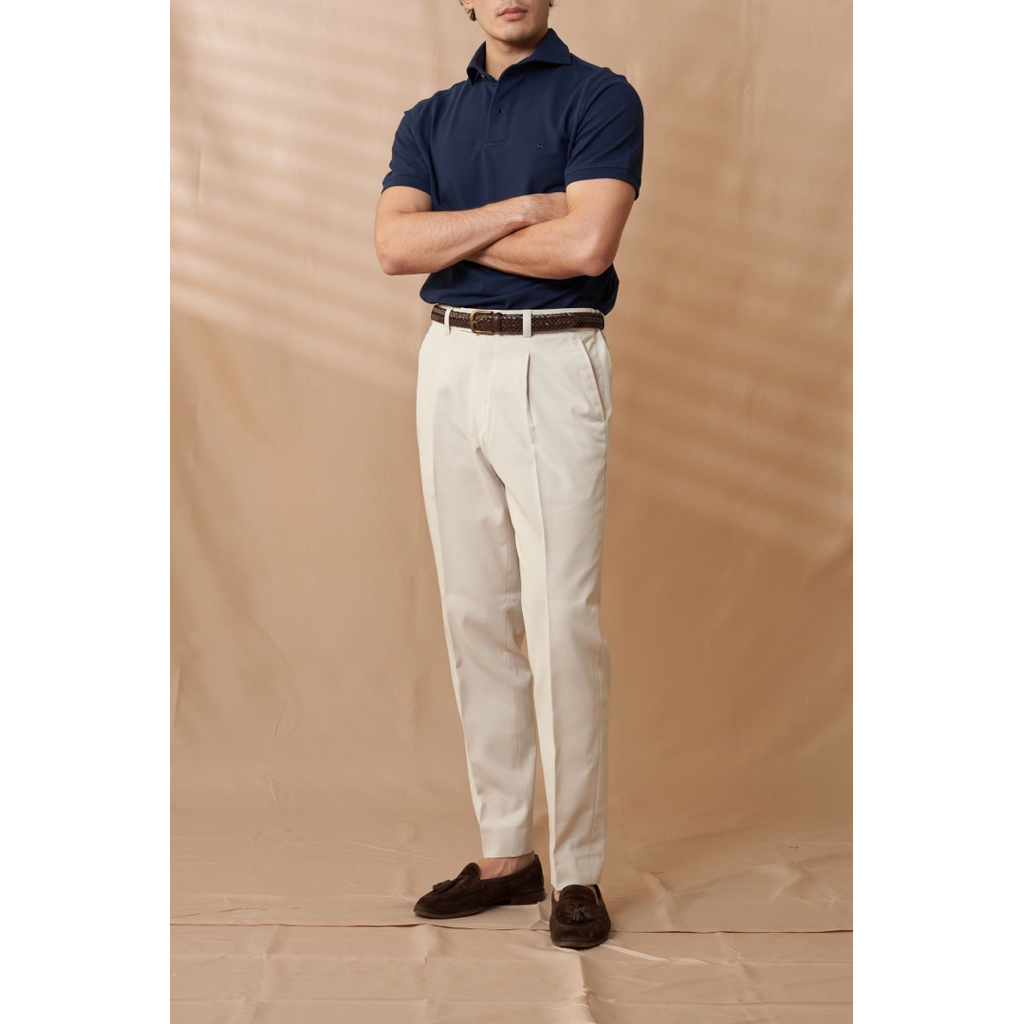 [Code20%ทักแชท] – The Alden Easy Trouser สีครีม Cream | ผ้า Stretch Cotton | Regular Fit 1 จีบ | เอวยางยืดด้านหลัง