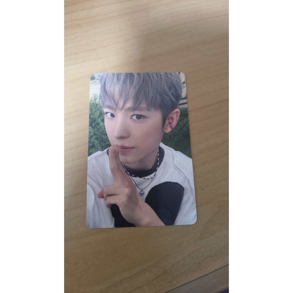 NCT wish color jw yushi selfie