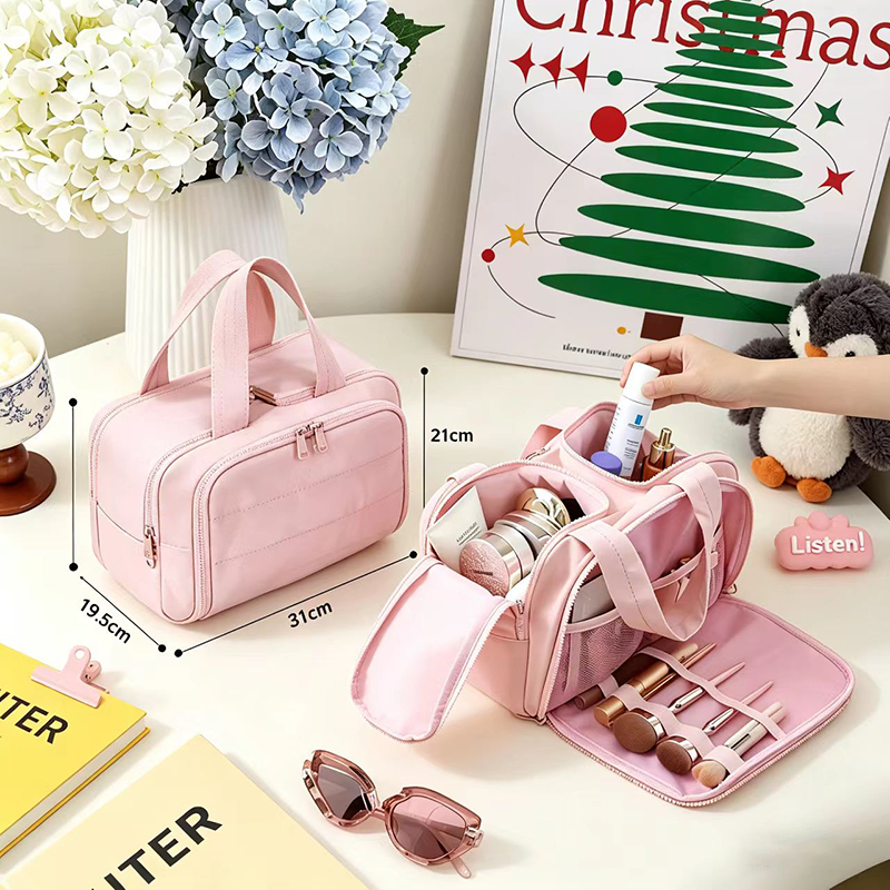 [CODสินค้าพร้อมส่ง]12L กระเป๋าเครื่องสำอางกันน้ำแบบแบ่งช่อง ใช้เป็นกระเป๋าเก็บของ กระเป๋าเดินทาง มีให้เลือก 4 สี