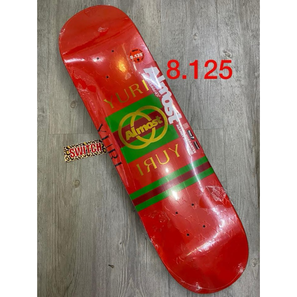 Almost skateboard (แผ่นสเก็ตบอร์ด)
