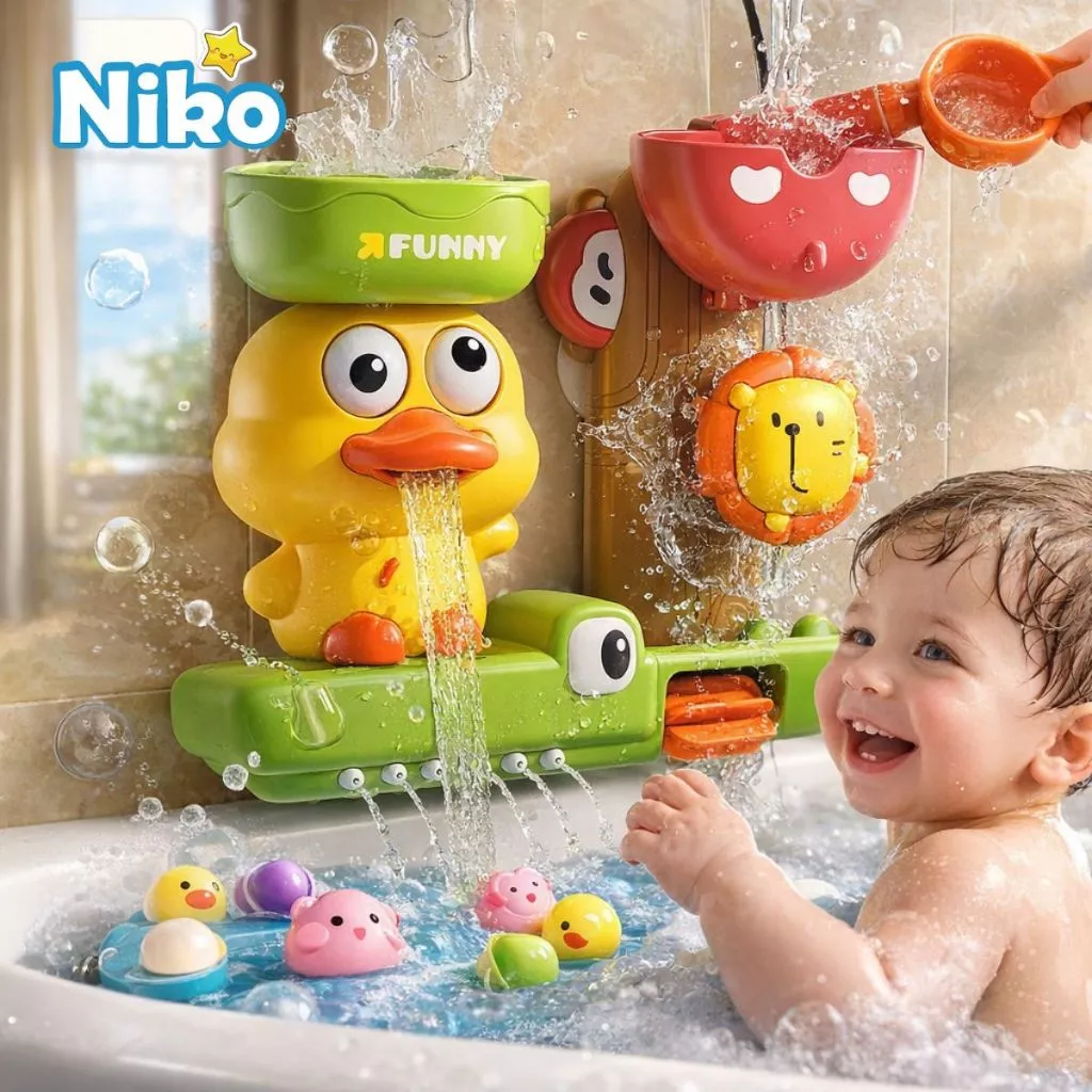 NIKO ชุดของเล่นอาบน้ำเด็ก เป็ดน้อยเล่นน้ำ ติดผนัง มีสิงโตหมุน รางน้ำ ของเล่นห้องน้ำเด็ก