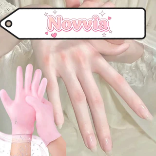 Novvia ถุงมือ ถุงเท้าซิลิโคนสปา ใช้ในบ้าน สำหรับดูแลส้นเท้าแตก (ฟรีไซส์) ใช้ได้ทั้งผู้หญิงและผู้ชาย