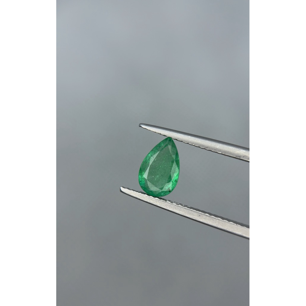 มรกตแซมเบีย(Natural Emerald Zambia)