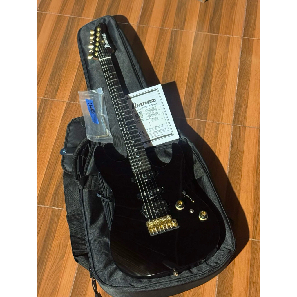 กีตาร์ไฟฟ้ามือสอง Ibanez AZ26P1-BK 2026