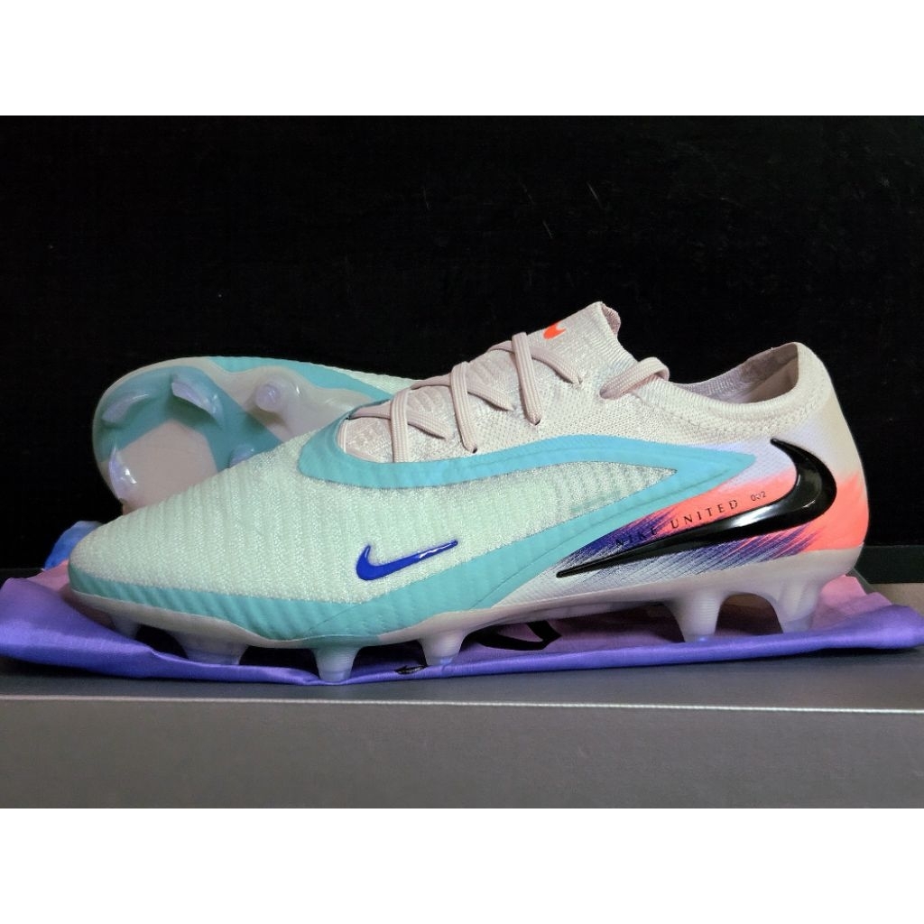 Nike Phantom 6 Low Elite FG NU2 รหัส IM9604-300