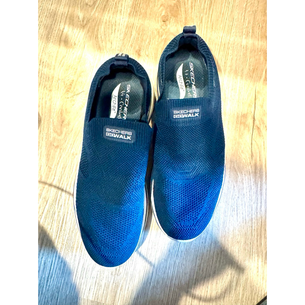 Used Skechers Go Walk Size 42.5