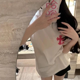 （จัดส่งตลอด 24 ชั่วโมง） เกาหลี oversize คอกลม เสื้อยืด ผ่อน สกรีน ฤดูร้อน สบาย ﻿4.22