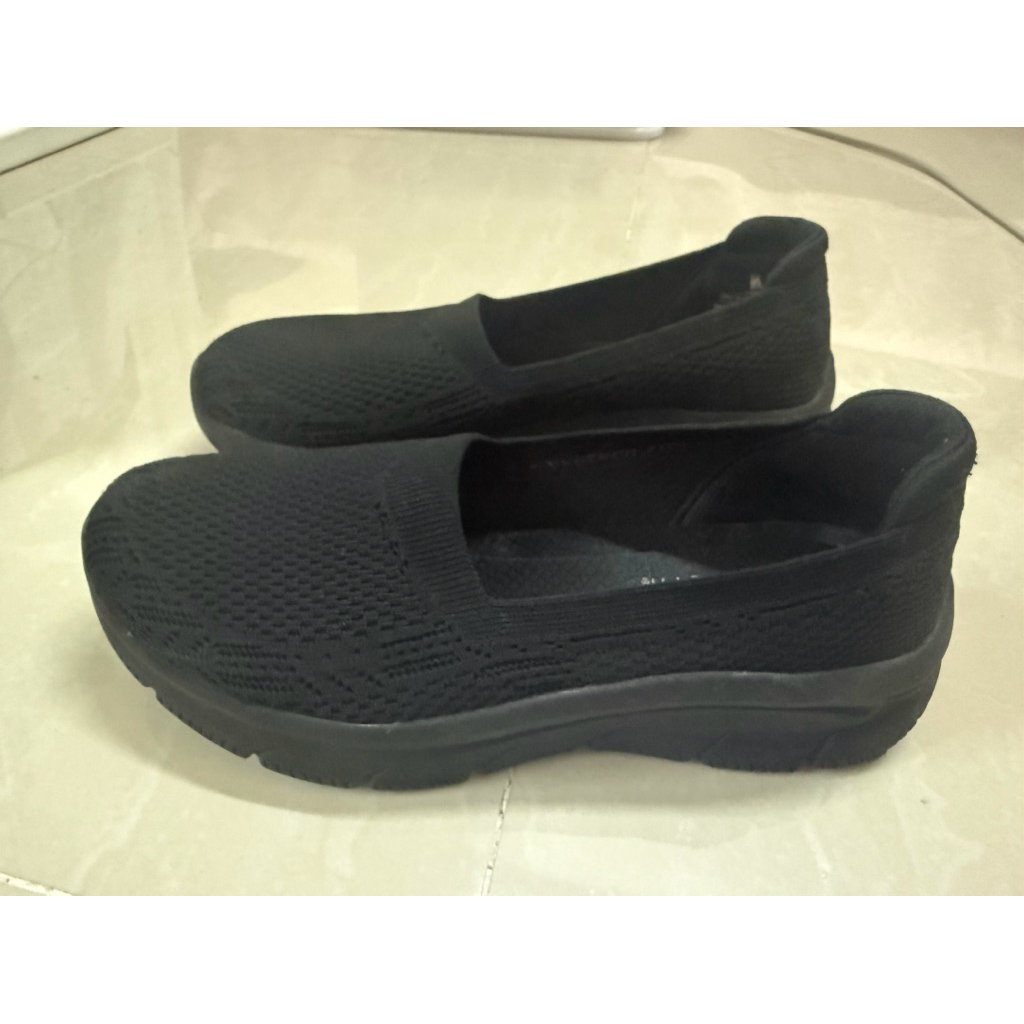 Skechers เบอร์37 US7แท้100💯รองเท้าผู้หญิงModern Comfort Modern D'Lux Brunch Bubbles Shoes-158585-BBK