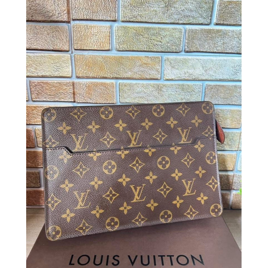 lv monogram clutch vintage