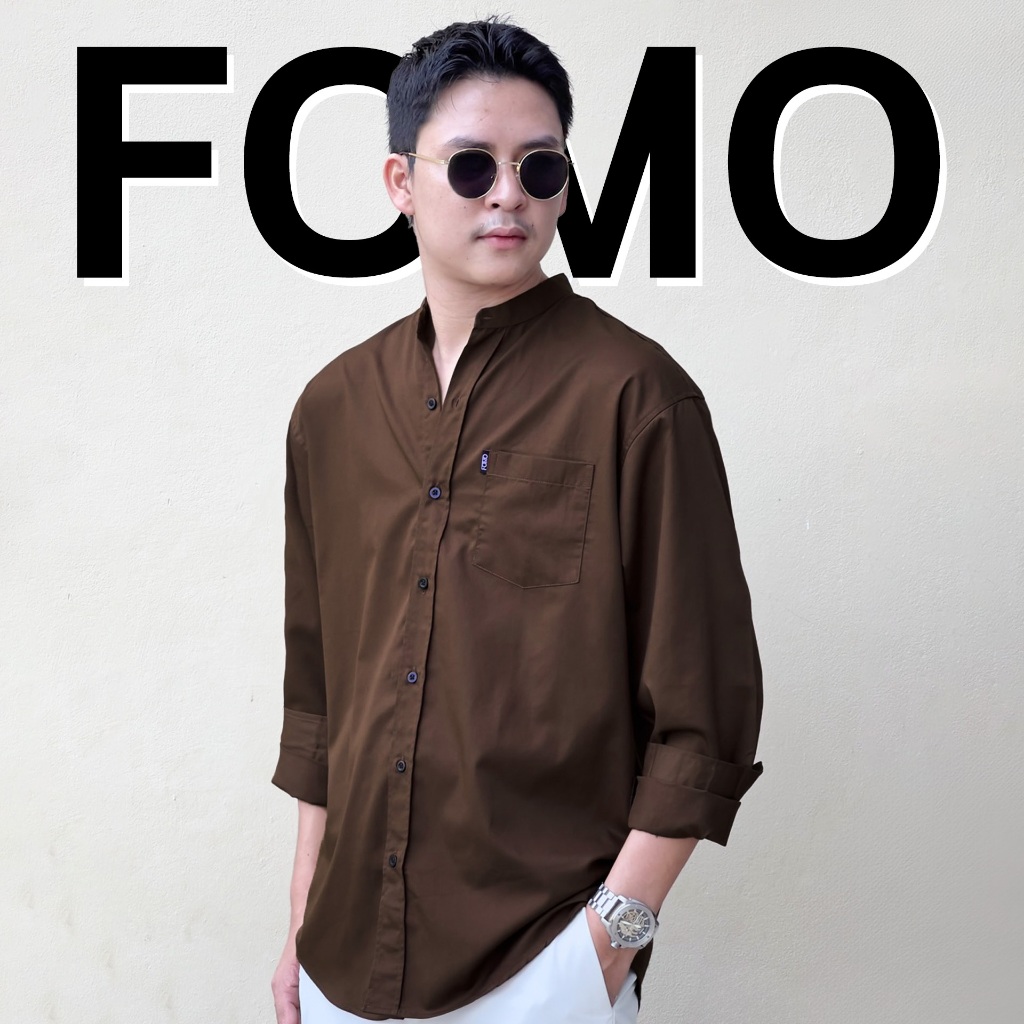 FOMO-เสื้อเชิ้ตคอจีน สีช็อคโกแลต **เช็คไซซ์จากตางรางไซซ์ของทางร้านเท่านั้น**   โทนสีน้ำตาล เสื้อเชิ้
