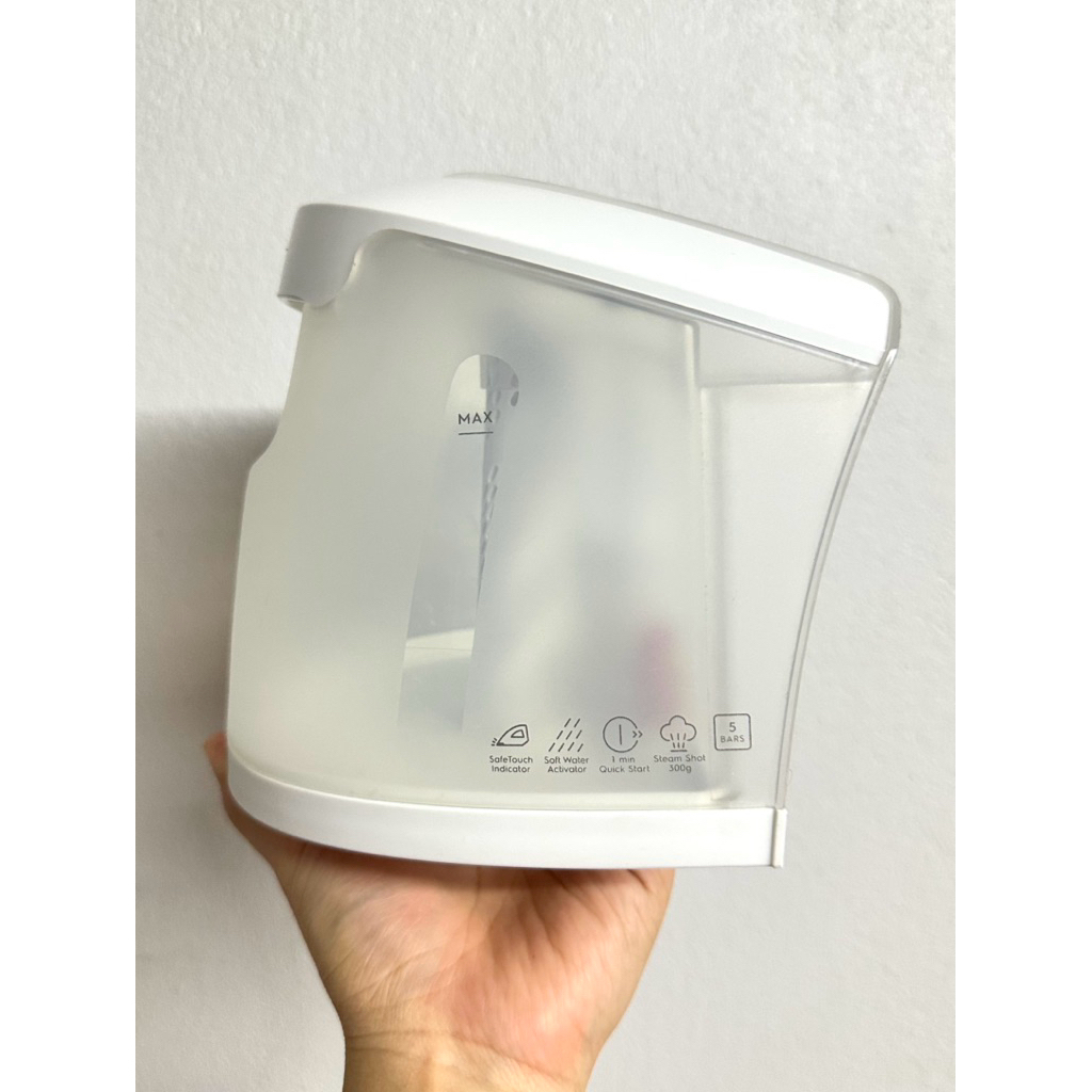 ถังบรรจุน้ำ 1.2 ลิตร สำหรับเตารีดไอน้ำ Electrolux รุ่น E6SS1-40PP