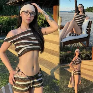💗Beach Bikini💗Sexy bikini ชุดบิกินี่ 4 ชิ้น เสื้อเปิดไหล่ลายทางสไตล์เรโทร แฟชั่น รุ่นใหม่ summer