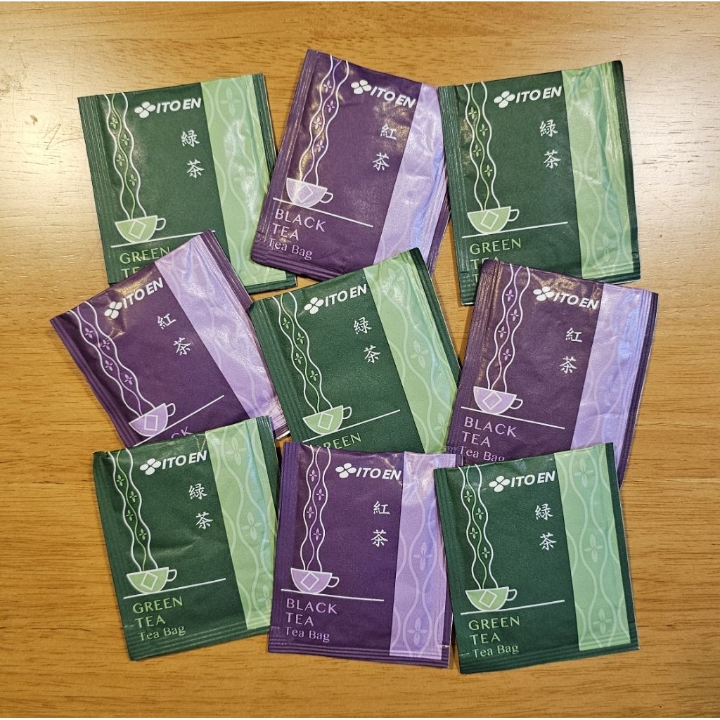 แยกซอง Itoen อิโตเอ็น ชาเขียว Matcha Green Tea และ ชาดำ Black Tea ชาญี่ปุ่น มัทฉะ แบบซอง ของแท้ 100%