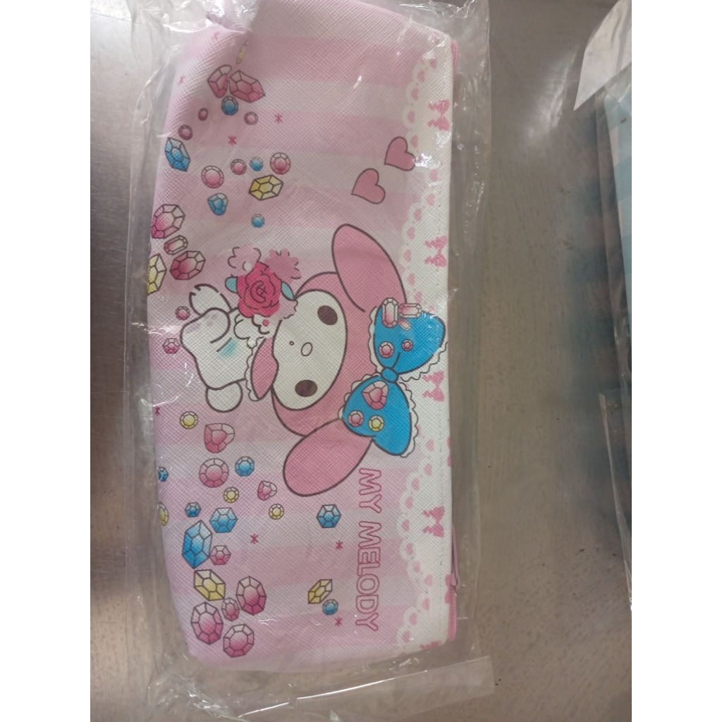 กระเป๋าเครื่องเขียน Sanrio พร้อมส่งราคาถูก