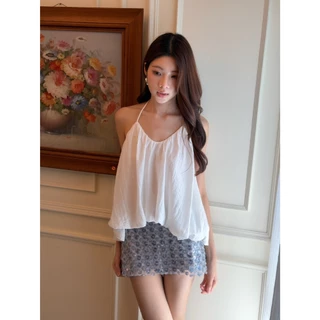 Fabrique.co - Lune Top เสื้อสายเดี่ยว เสื้อแฟชั่น เสื้อไปเที่ยว เสื้อเปิดหลัง แฟบริค ชุดไปเที่ยว