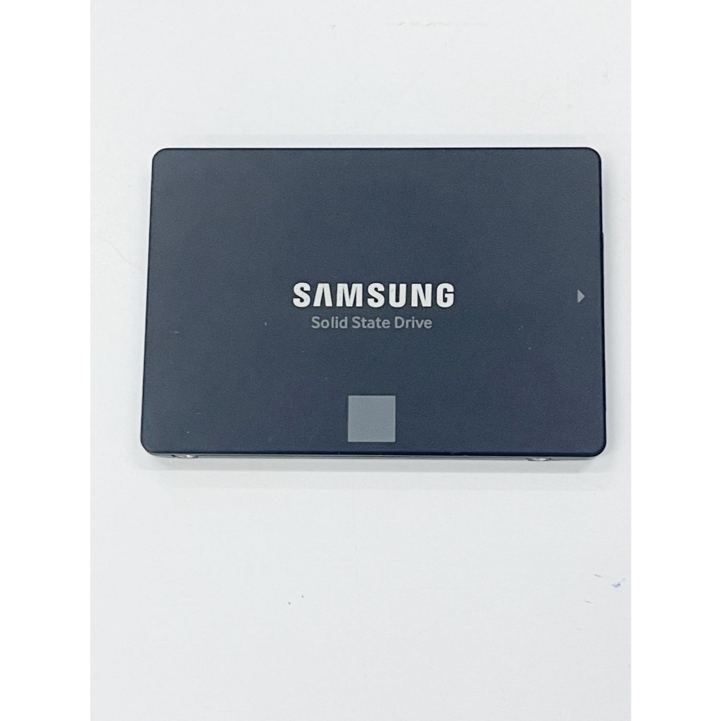 SAMSUNG V-NAND SSD 860 EVO 500GB ไม่แบด แกะจากเครื่อง ใช้งานได้ดี ราคาถูกใจ