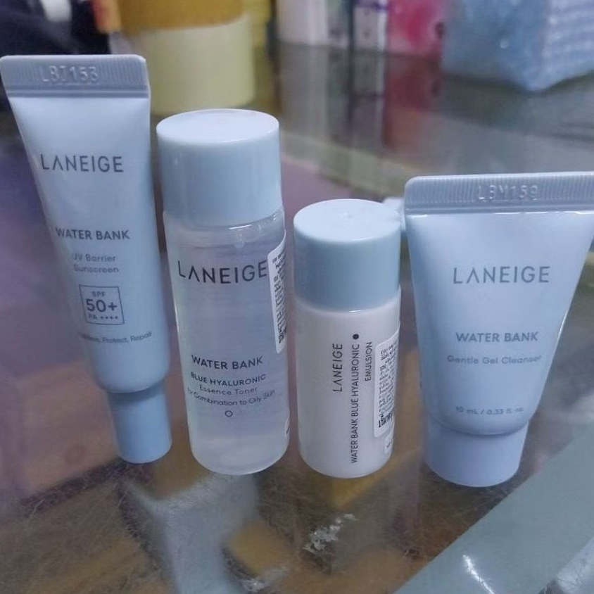 ฉลากไทยขนาดพกพา) เซทคู่ laneige waterbank blue hyaluronic essence toner 50ml+emulsion 50 ml