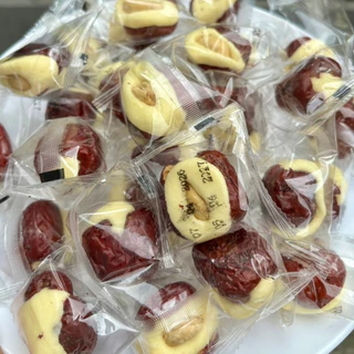 พุทราอบแห้งสอดไส้นมชีสและเม็ดมะม่วงหิมพานต์ Fareeda ถุงซิปล็อค ขนาด 200g.