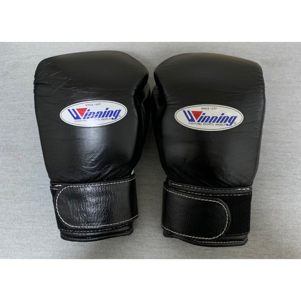 Winning MS-300 นวมชกมวย 8oz มือสอง สีดำ ของแท้จากญี่ปุ่น | Boxing Gloves Velcro