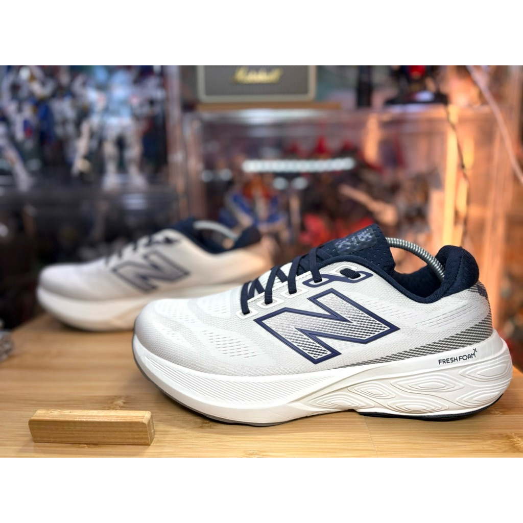 New Balance Fresh Foam X 880 V15  “ Linen Dream State Midnight “ M10.5us/44.5/28.5cm
