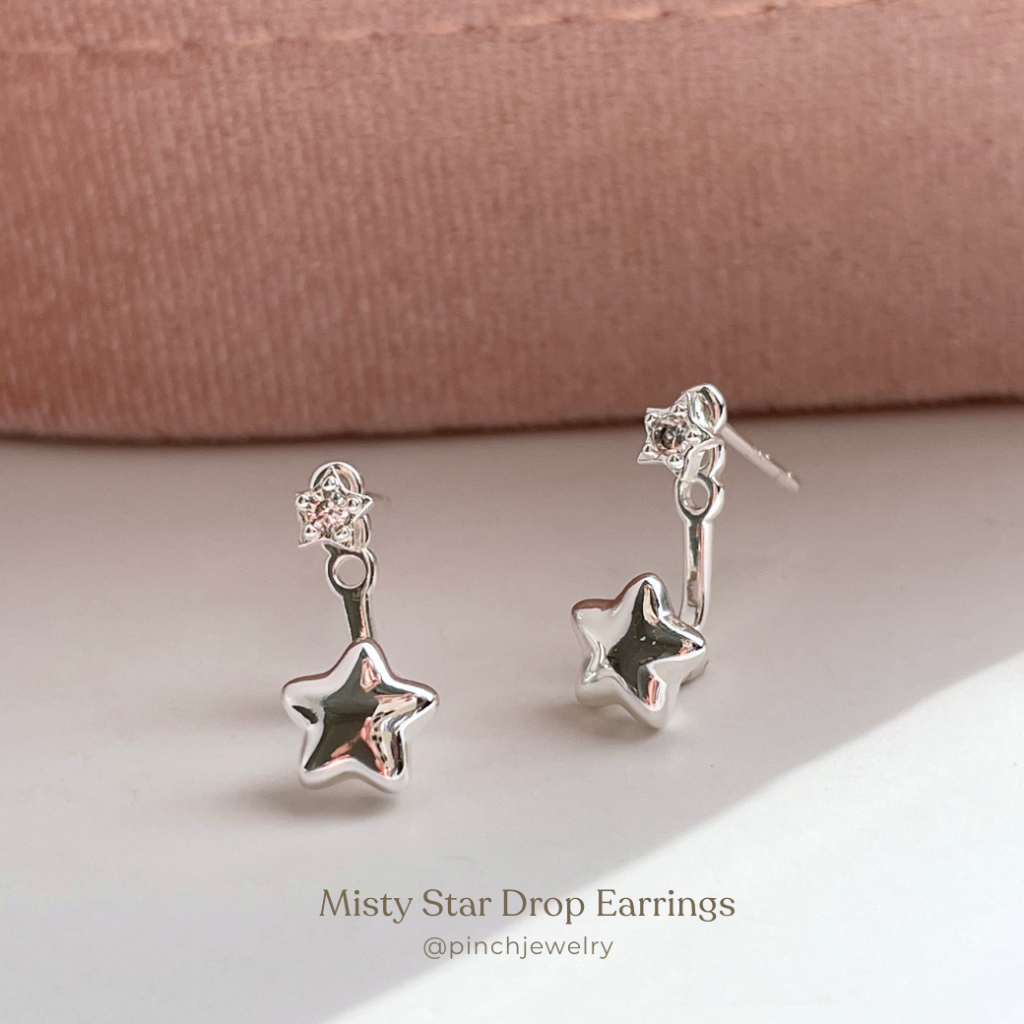 Pinch Misty Star Drop Earrings | ต่างหูดาวเล็ก S925