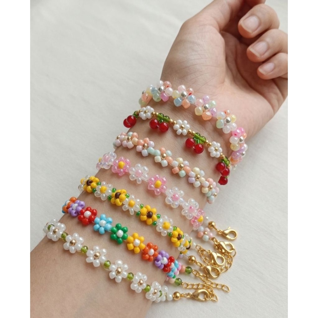 ข้อมือลูกปัด น่ารักๆๆ