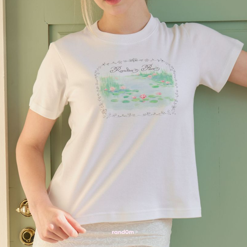 rand0m piece - Water Lilly Cropped Tee เสื้อยืด unisex สกรีนลายดอกบัว