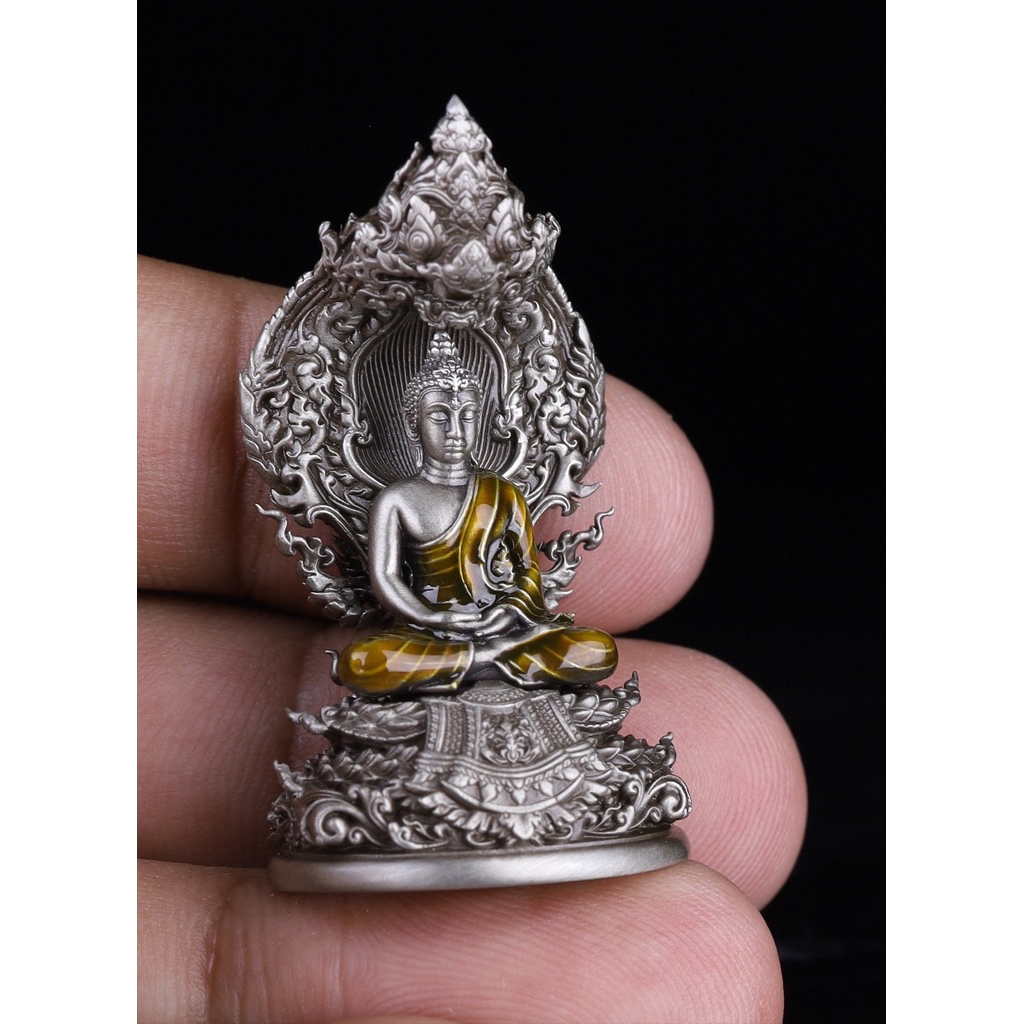 พระนาคปรก รุ่น พระวิมุตติสุขเทวานาคราช มี2ขนาดให้เลือก พร้อมส่งทั้งองค์เปล่าและพร้อมกรอบ ของแท้100%