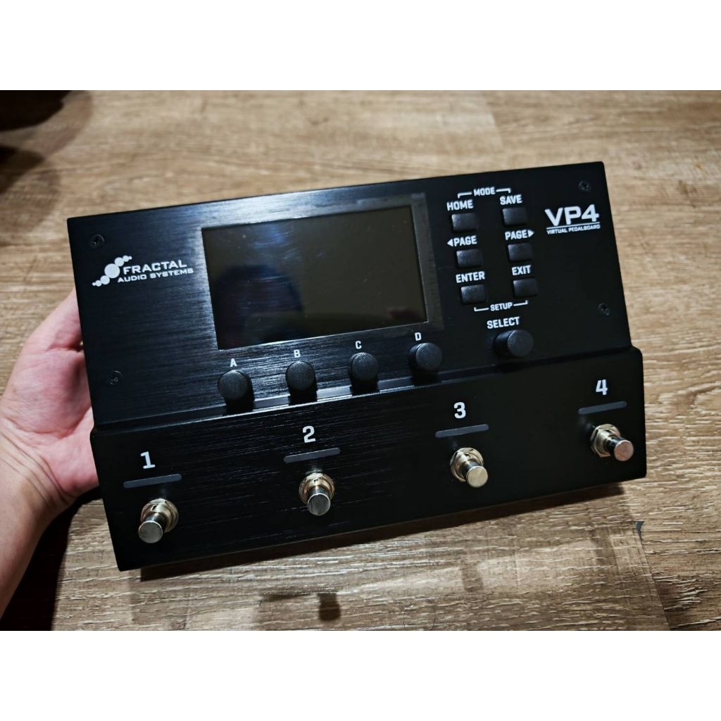 Fractal VP4 Multi Effect Guitar มือสอง