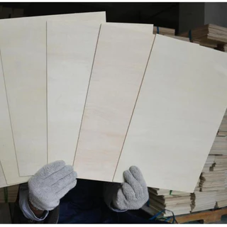 ไม้ (basswood)) อัดเบา,ทำโมเดล,เรือบังคับ,เครื่องบิน ขนาด 21x30 Cm.