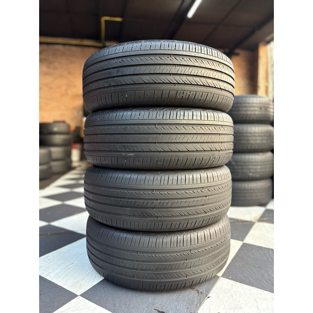 ยาง % 225/55R18 Goodyear ปี 22 ยางสวย ลายยางชัด (ราคาต่อเส้น) 800 บาท  รับประกันยาง 30 วัน
