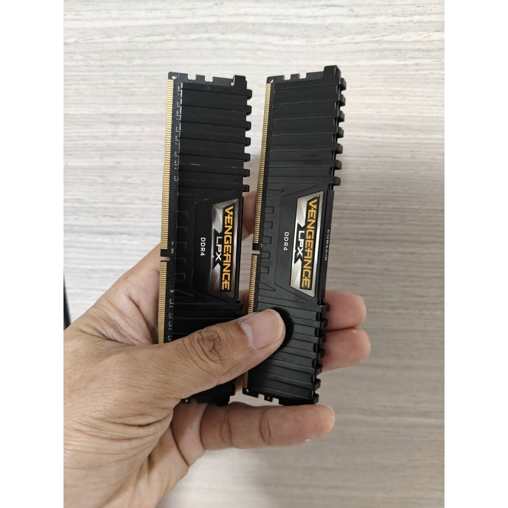 Ram Corsair 16gb (8+8)มือสอง