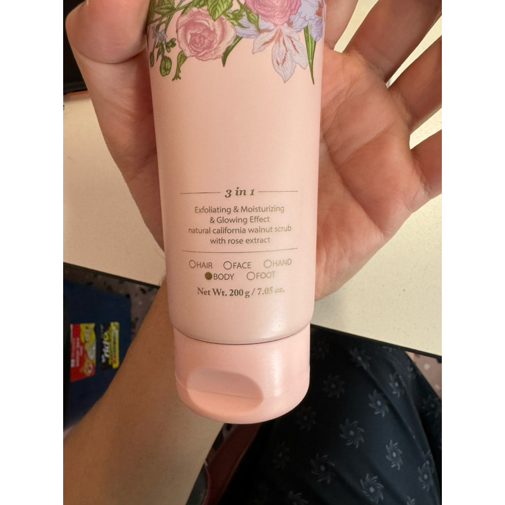 สครับผิว plu pink floral