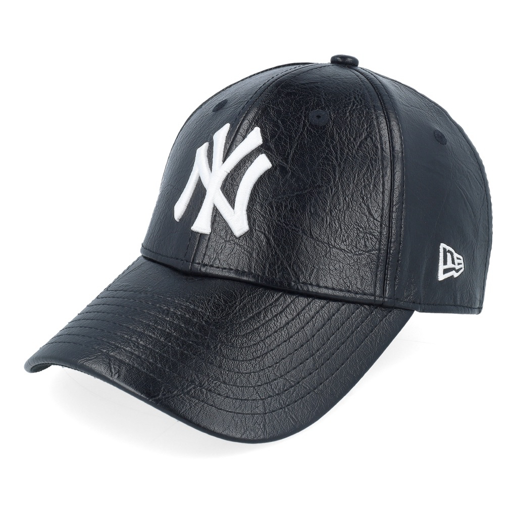 New York Yankees Womens Crinkled Pu 9FORTY Black/White Adjustable