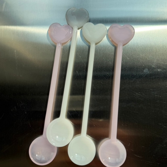 BON BON projects -  Heart melt spoon - ช้อนตักชากาแฟรูปทรงหัวใจ